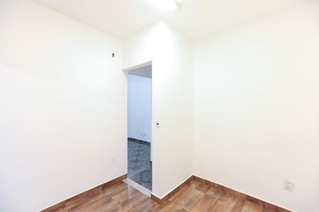 Casa à venda com 3 quartos, 160m² em Água Branca, Contagem