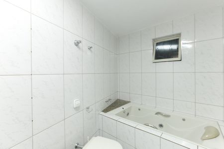 Casa à venda com 3 quartos, 160m² em Água Branca, Contagem