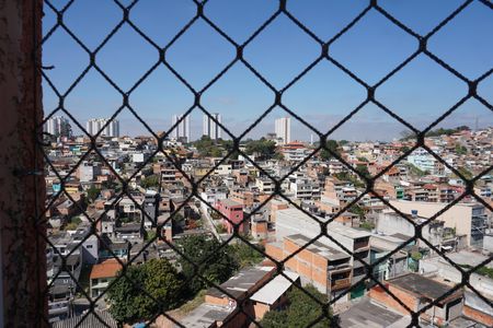 Vista do Quarto 2 de apartamento para alugar com 2 quartos, 67m² em Jardim Vista Alegre, Embu das Artes