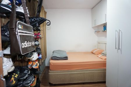 Quarto 1 de apartamento para alugar com 2 quartos, 67m² em Jardim Vista Alegre, Embu das Artes