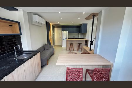 Apartamento para alugar com 42m², 1 quarto e 1 vaga Apartamento para alugar com 42m², 1 quarto e 1 vagaSala - Suite - Varanda