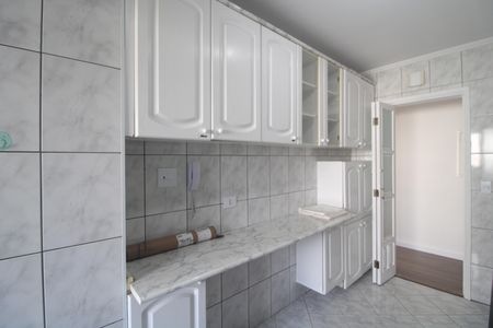 Cozinha de apartamento para alugar com 3 quartos, 75m² em Vila Sofia, São Paulo