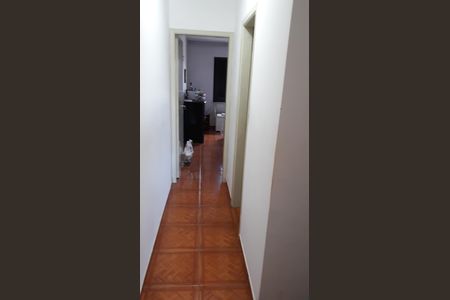 Corredor de casa para alugar com 2 quartos, 111m² em Parque Fernanda, São Paulo
