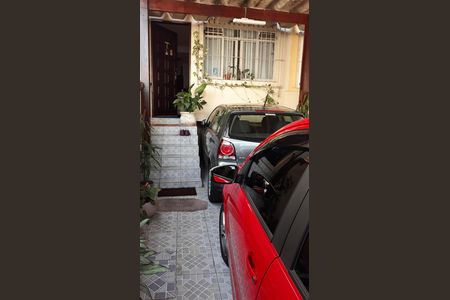 Garagem de casa para alugar com 2 quartos, 111m² em Parque Fernanda, São Paulo