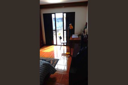 Quarto de casa para alugar com 2 quartos, 111m² em Parque Fernanda, São Paulo