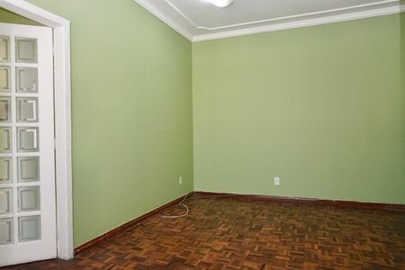 Sala  de apartamento para alugar com 2 quartos, 75m² em Coração Eucarístico, Belo Horizonte