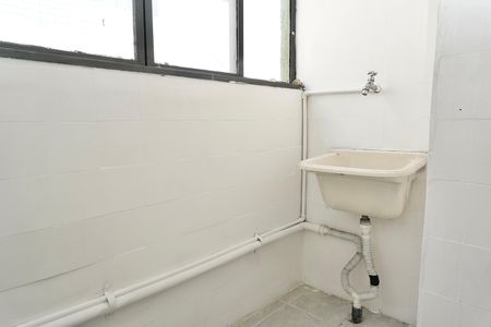 Cozinha e Área de Serviço de apartamento para alugar com 2 quartos, 75m² em Coração Eucarístico, Belo Horizonte