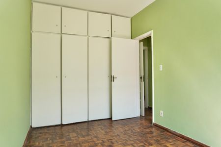 Apartamento para alugar com 75m², 2 quartos e 1 vaga Apartamento para alugar com 75m², 2 quartos e 1 vagaQuarto 2