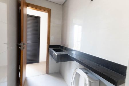 Apartamento à venda com 54m², 2 quartos e sem vaga Apartamento à venda com 54m², 2 quartos e sem vagaBanheiro