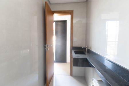 Apartamento à venda com 54m², 2 quartos e sem vaga Apartamento à venda com 54m², 2 quartos e sem vagaBanheiro