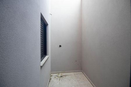 Apartamento à venda com 47m², 2 quartos e sem vaga Apartamento à venda com 47m², 2 quartos e sem vagaQuintal
