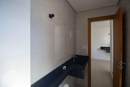 Apartamento à venda com 59m², 2 quartos e 1 vaga Apartamento à venda com 59m², 2 quartos e 1 vagaBanheiro
