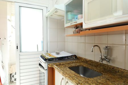 Cozinha de apartamento à venda com 2 quartos, 48m² em Fazenda Aricanduva, São Paulo