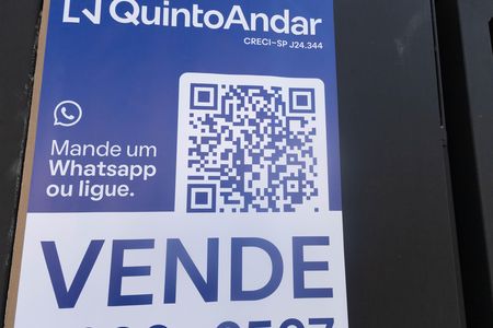 Apartamento à venda com 42m², 2 quartos e sem vaga Apartamento à venda com 42m², 2 quartos e sem vagaPlaca