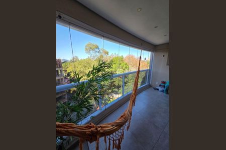 Varanda de casa à venda com 2 quartos, 73m² em Empresarial 18 do Forte, Barueri