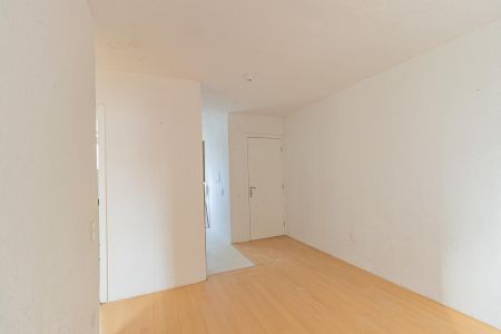 Sala de apartamento para alugar com 2 quartos, 42m² em Estância Velha, Canoas