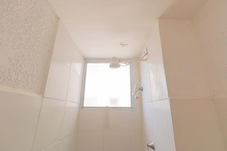 Banheiro de apartamento para alugar com 2 quartos, 42m² em Estância Velha, Canoas