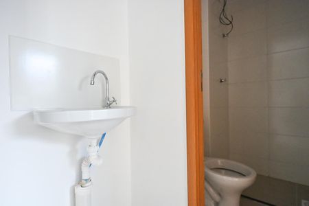 Banheiro de apartamento para alugar com 2 quartos, 34m² em Jardim Amalia, São Paulo