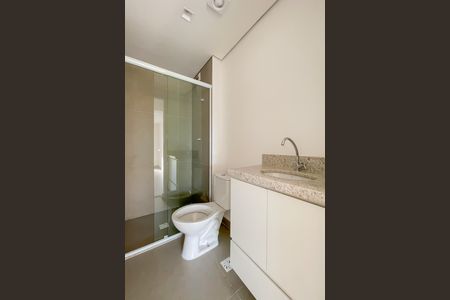 Banheiro de kitnet/studio para alugar com 1 quarto, 37m² em Vila Osasco, Osasco