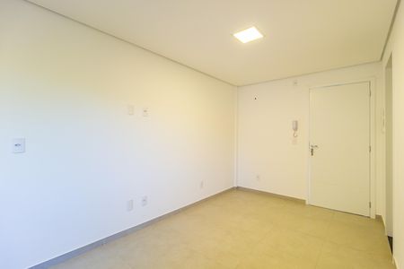 Sala de apartamento para alugar com 1 quarto, 29m² em Vila Invernada, São Paulo