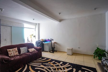 Casa à venda com 4 quartos, 300m² em Vila Sao Jose, Diadema
