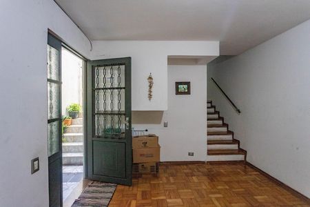 Casa à venda com 4 quartos, 300m² em Vila Sao Jose, Diadema