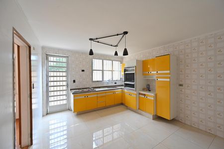 Cozinha de casa para alugar com 3 quartos, 310m² em Planalto Paulista, São Paulo