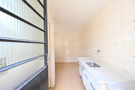 Lavanderia de casa para alugar com 3 quartos, 310m² em Planalto Paulista, São Paulo