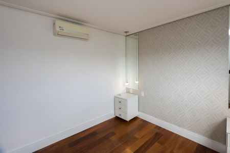 Apartamento para alugar com 3 quartos, 130m² em Jardim Dom Bosco, São Paulo