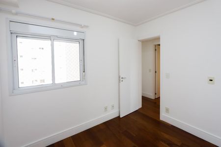 Apartamento para alugar com 3 quartos, 130m² em Jardim Dom Bosco, São Paulo