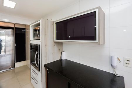 Apartamento para alugar com 3 quartos, 130m² em Jardim Dom Bosco, São Paulo