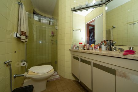 Apartamento à venda com 3 quartos, 127m² em Santa Lúcia, Belo Horizonte