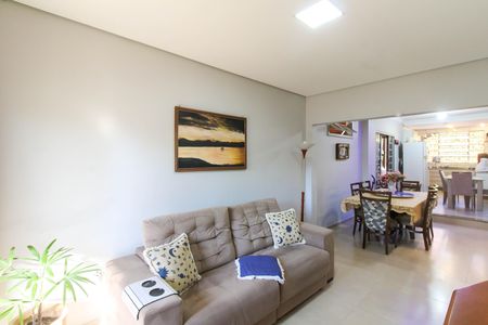 Sala 1 de casa à venda com 5 quartos, 248m² em Igara, Canoas