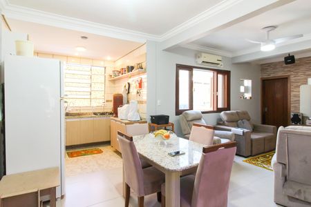 Cozinha de casa à venda com 5 quartos, 248m² em Igara, Canoas