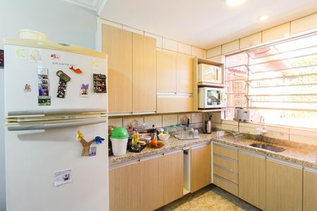 Cozinha de casa à venda com 5 quartos, 248m² em Igara, Canoas