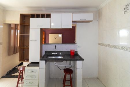 Cozinha de casa para alugar com 3 quartos, 180m² em Parque Santa Madalena, São Paulo