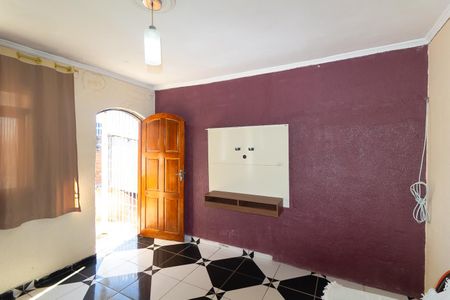 Sala de casa para alugar com 3 quartos, 180m² em Parque Santa Madalena, São Paulo