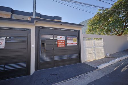 Fachada de casa à venda com 3 quartos, 110m² em Jardim Maringa, São Paulo