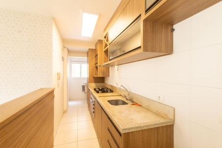 Cozinha de apartamento para alugar com 3 quartos, 67m² em Capão Raso, Curitiba