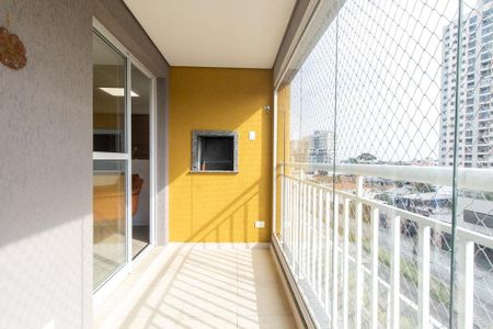 Varanda gourmet de apartamento para alugar com 3 quartos, 67m² em Capão Raso, Curitiba