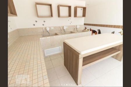 Área comum de apartamento para alugar com 3 quartos, 67m² em Capão Raso, Curitiba