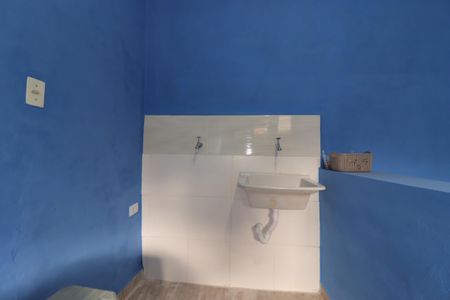 Área de Serviço de casa para alugar com 1 quarto, 58m² em Jardim Vila Rica, Santo André