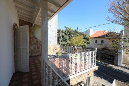 Varanda  de casa para alugar com 5 quartos, 227m² em Osvaldo Cruz, São Caetano do Sul