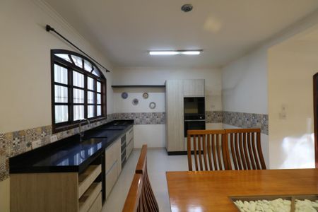 Cozinha de casa para alugar com 5 quartos, 227m² em Osvaldo Cruz, São Caetano do Sul