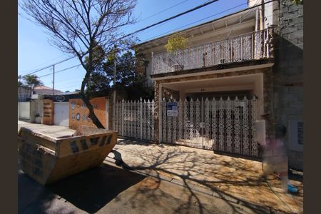 Fachada de casa para alugar com 5 quartos, 227m² em Osvaldo Cruz, São Caetano do Sul