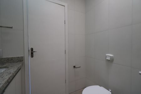 Banheiro da Suíte de casa para alugar com 5 quartos, 227m² em Osvaldo Cruz, São Caetano do Sul