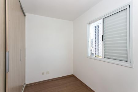 Apartamento para alugar com 72m², 2 quartos e 1 vaga Apartamento para alugar com 72m², 2 quartos e 1 vagaQuarto 2