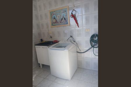 Área de serviço de casa para alugar com 2 quartos, 125m² em Alves Dias, São Bernardo do Campo