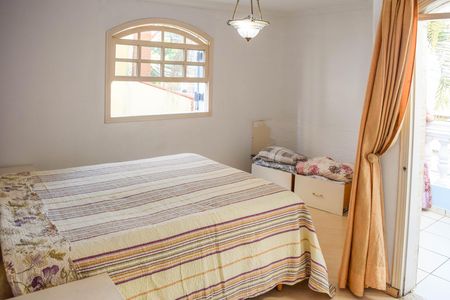 Suíte 3 de casa à venda com 3 quartos, 300m² em Jardim Textil, São Paulo
