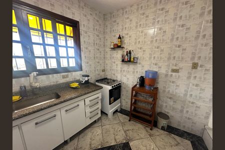 Cozinha de casa para alugar com 3 quartos, 160m² em Parque Prainha, São Vicente